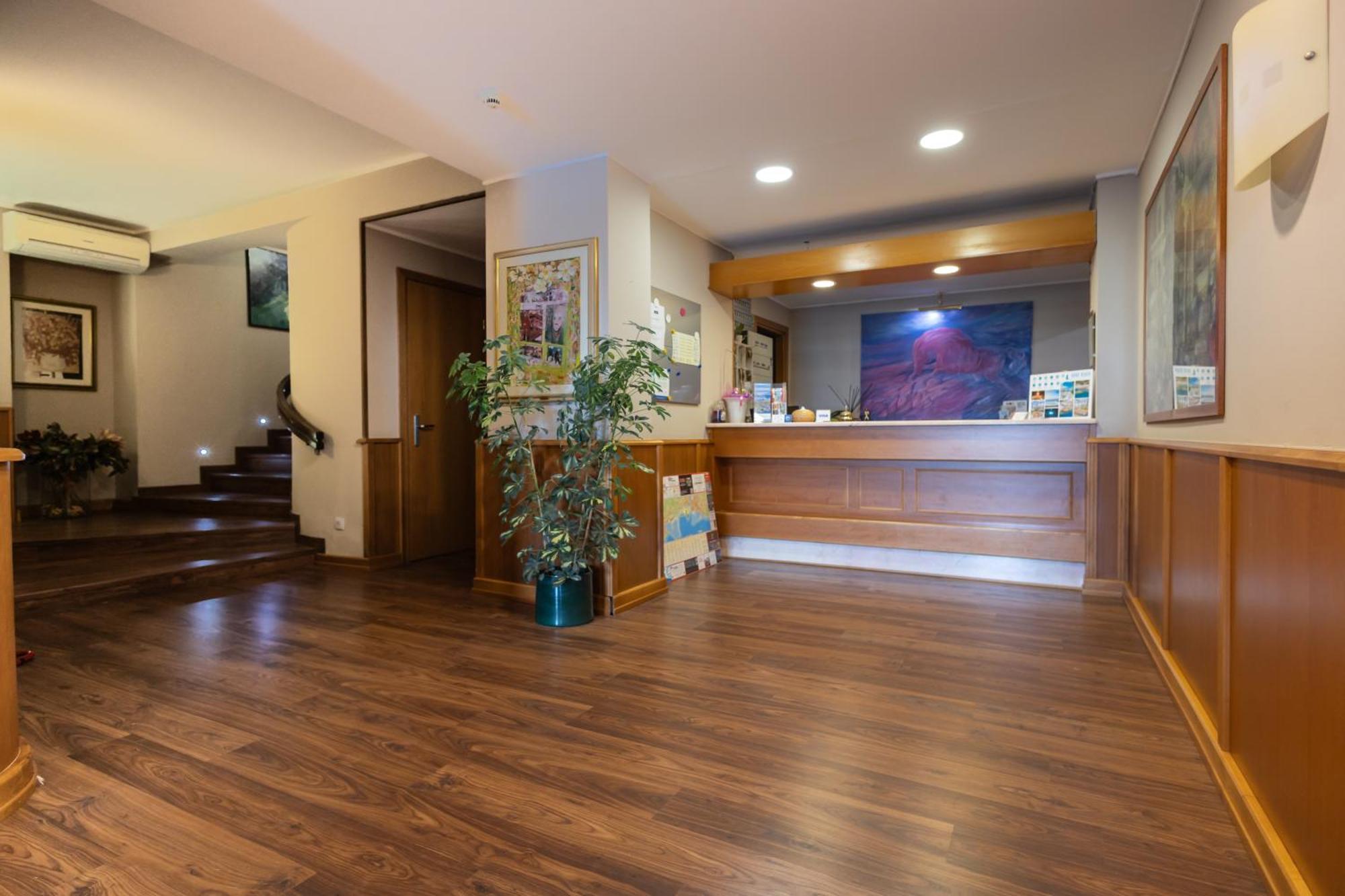 Hotel Kristina Imperia Εξωτερικό φωτογραφία